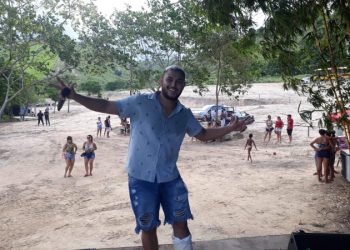 Geovane Junior foi a atração neste sábado (22) no Festival de Verão na Cachoeira do Granito em Barra de São Francisco