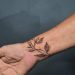 Tatuadores voluntários cobrem cicatrizes de mulheres vítimas de violência no ES Tatuadores voluntários cobrem cicatrizes de mulheres vítimas de violência no ES
