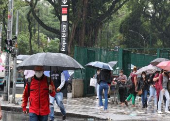 PREVISÃO DO TEMPO: sexta-feira (12) com possibilidade de chuva durante a manhã no Espírito Santo