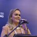 Lula mantém ministra do Turismo no cargo