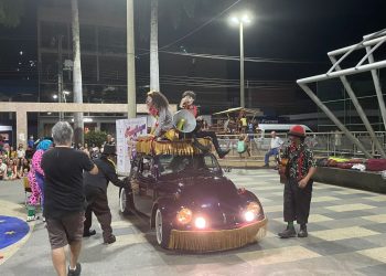 Barra de São Francisco é a 1ª cidade a receber o Circo de rua Fuscalhaços