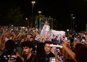 Festa da Penha: romarias percorrem mais de 600 km a pé, de moto, a cavalo ou de barco; distância seria do ES ao Santuário de Aparecida, em SP