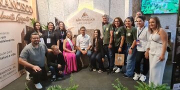 Visita de Ricardo Ferraço e Renato Casagrande marca segundo dia da Feira dos Municípios e fortalece participação de Barra de São Francisco