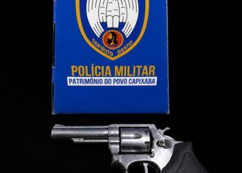 Polícia Militar apreende revólver durante ação no bairro Vila Landinha em Barra de São Francisco
