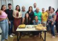 Servidores da Assistência Social realizam surpresa para comemorar aniversário da secretária Cleidmar Resende